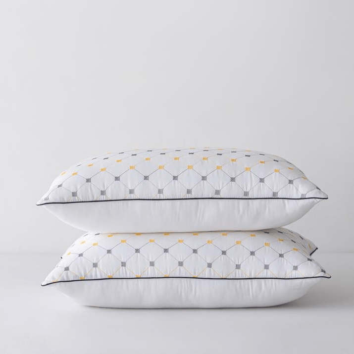 Non - floppy velvet cervical support adult pillow - My Store